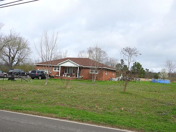 3rd image of 961 Walker Ln