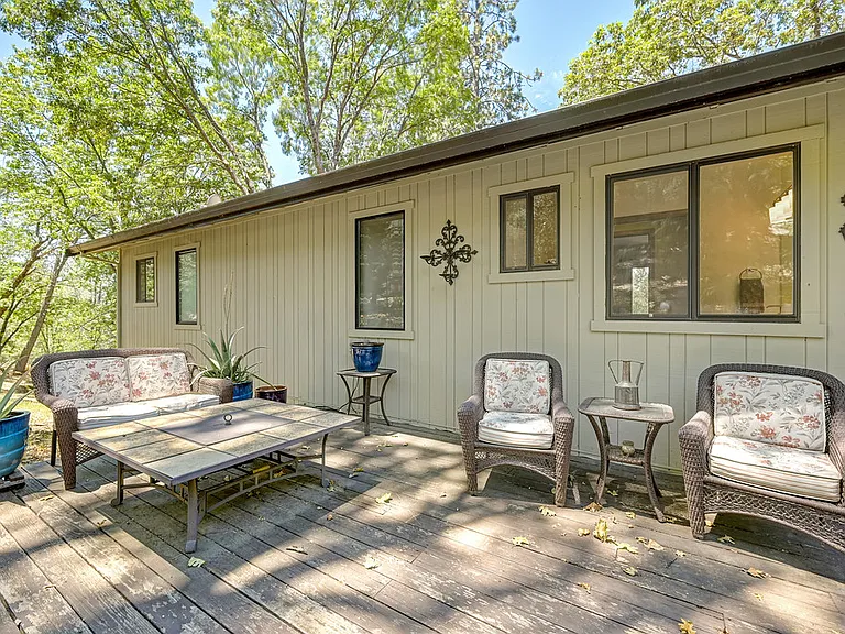 16832 Alice Way — Photo 39