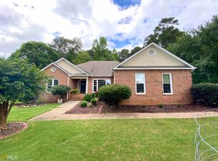 125 Redspire Ln, Fayetteville, GA 30215