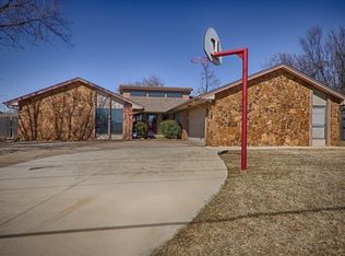 705 Smiling Hill Blvd, Edmond, OK 73013