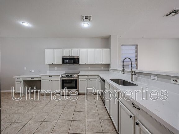 3rd image of 15028 W Dahlia Dr