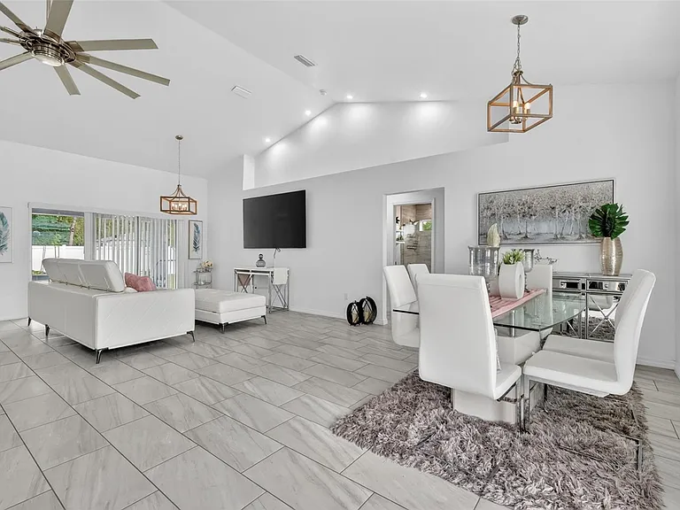 8695 SW 133rd Lane Rd — Photo 7