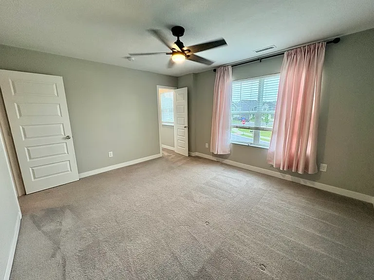 3694 Locust Dr — Photo 33
