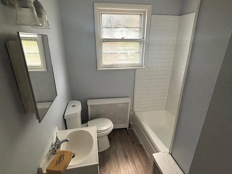 5631 N Fairhill St — Photo 13