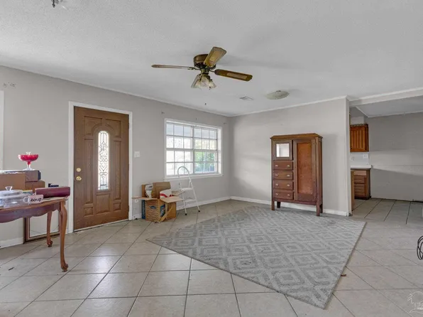 1955 Lansing Dr, Pensacola, FL 32504