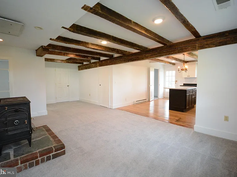 12108 Auburn Rd — Photo 6
