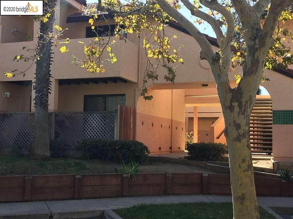 1st image of 2295 Renwick Ln