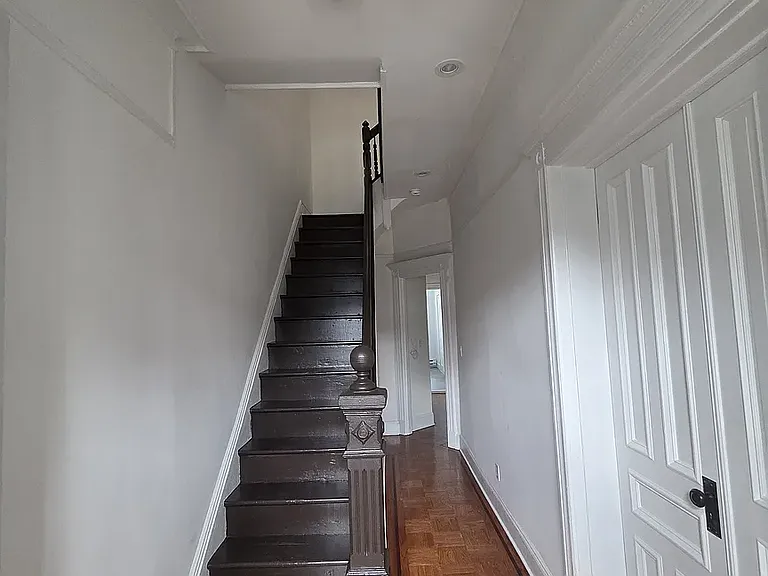 1329 Prospect Pl #3 — Photo 2