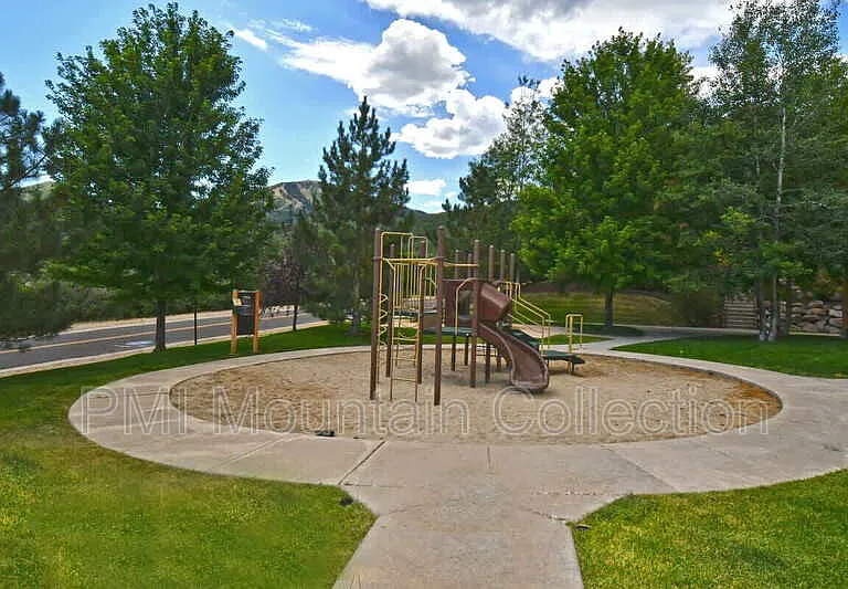 1797 W Fox Bay Dr #201 — Photo 22