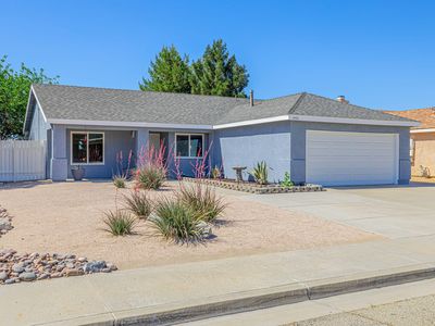1432 Bradford Ave, Rosamond, CA, 93560