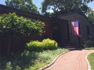 65 Sunset Ave, Amherst, MA 01002