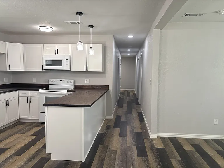 5609 Fernander Dr — Photo 7