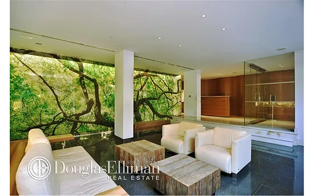 Sold by Douglas Elliman | media 24