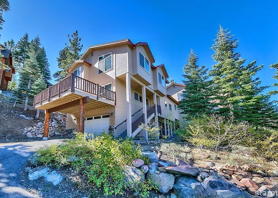 1st image of 321 Glenmore Way