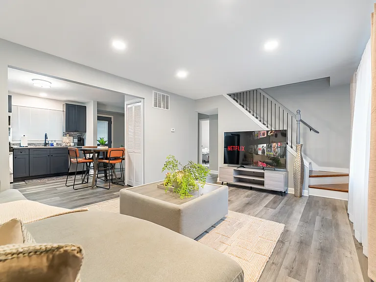 5840 W 81st Pl — Photo 26