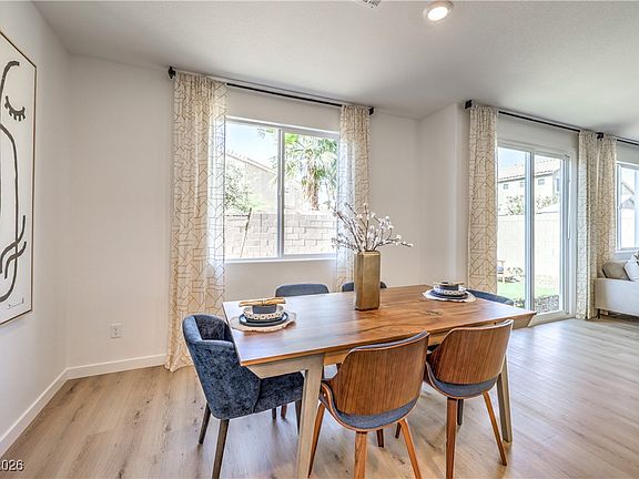 2nd image of 3821 Hibiscus Haven Ave