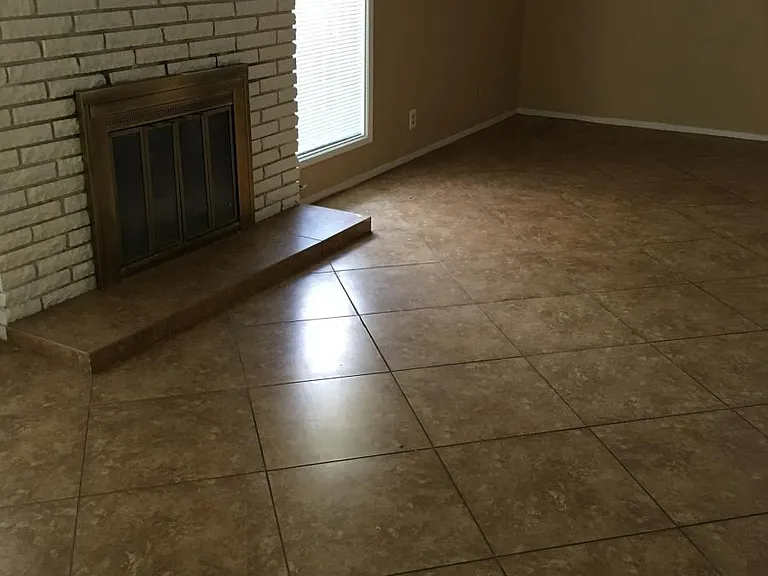 3271 S Heritage Way — Photo 2