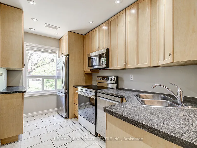 49 Wylie Cir E — Photo 8