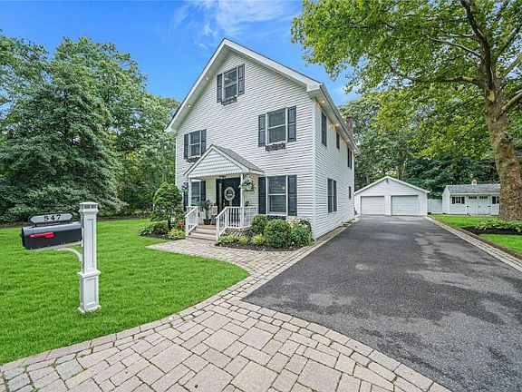 2nd image of 547 Park Ave