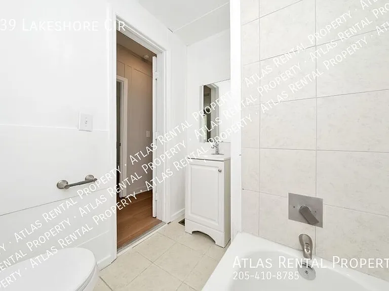439 Lakeshore Cir — Photo 19