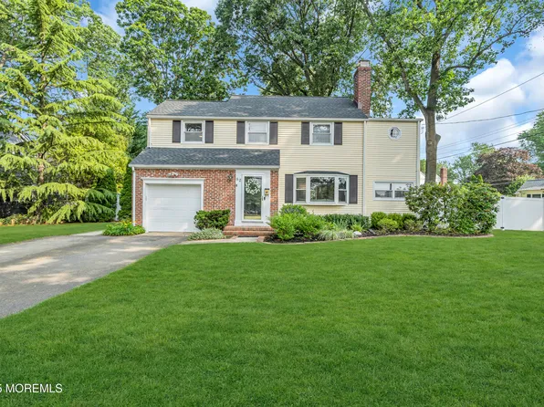 82 Ridge Road, Fair Haven, NJ 07704