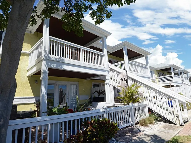 5048 Beach Dr SE #F — Photo 50