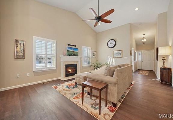 3rd image of 16164 Amber Vista Dr