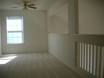 4th image of 521 Barlow Dr