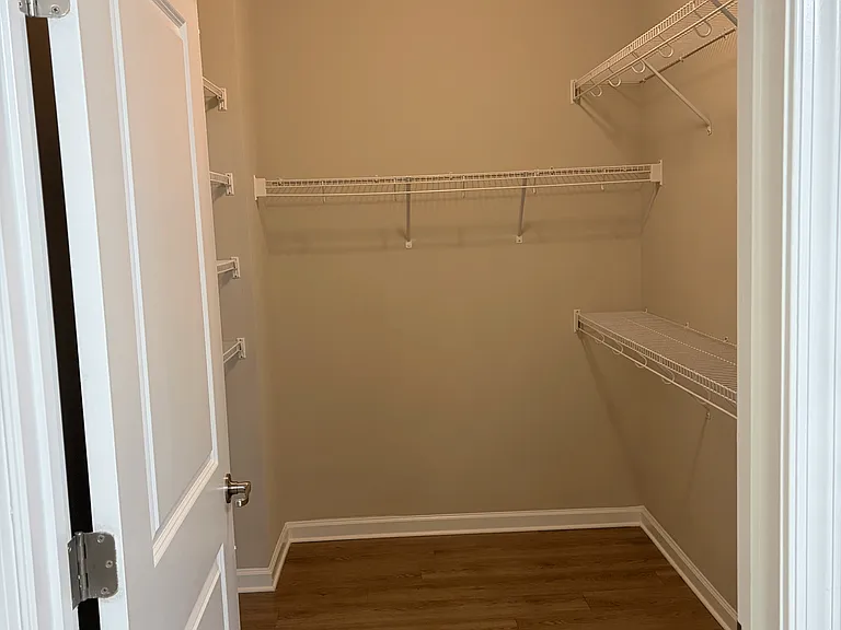 Clairmont at Crabtree — Photo 127