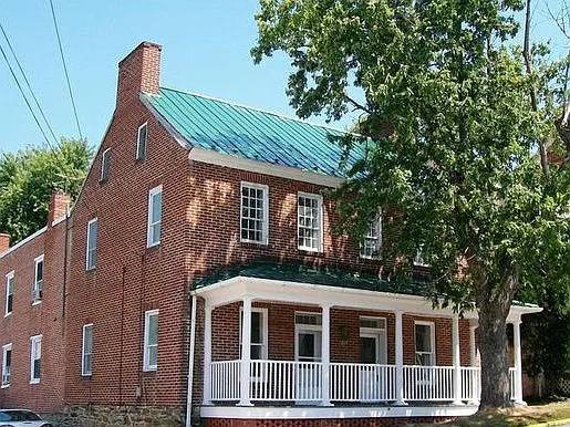 217 W Main St #A — Photo 1
