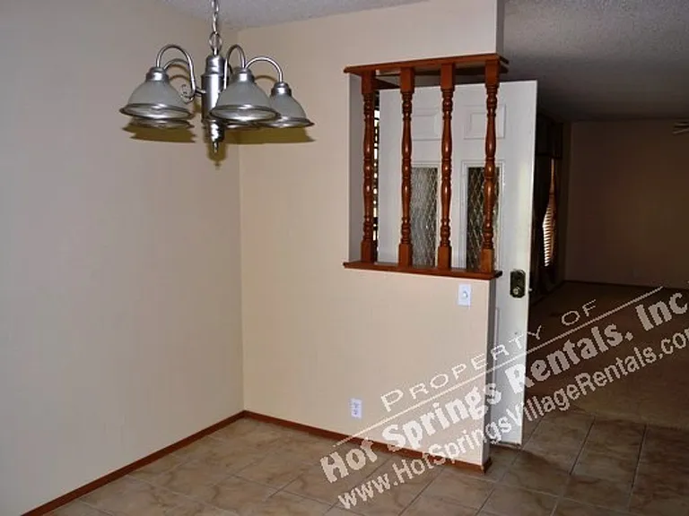 9 Ona Cir — Photo 12