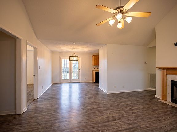 5th image of 1283 Meredith Way