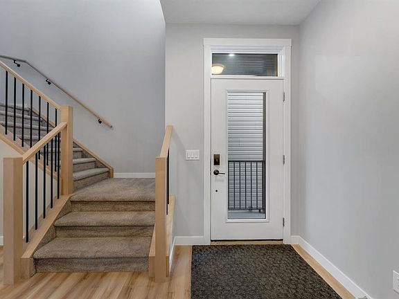 4th image of 184 S Creekstone Row SW