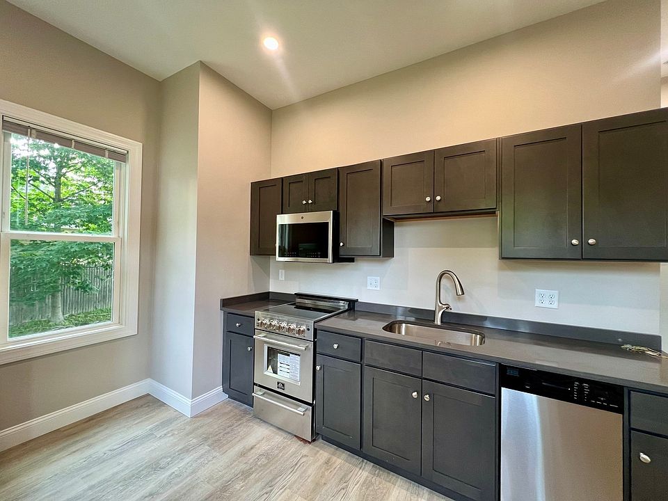 1st image of 58 Mineral St #58C