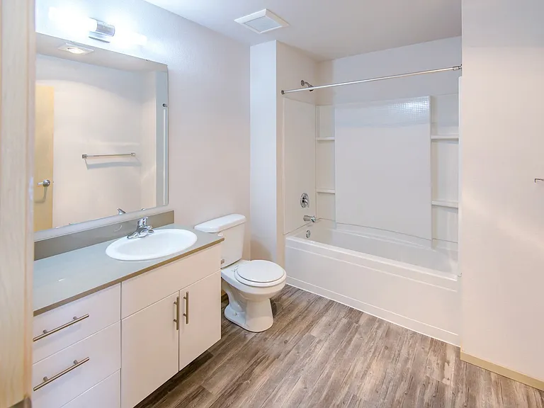 Washington Court Residential — Photo 29