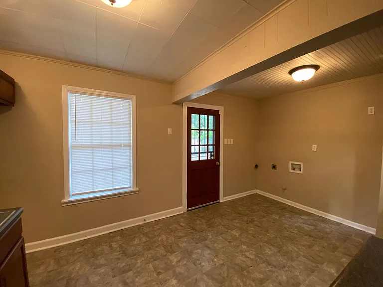 2864 Overton Crossing St — Photo 4