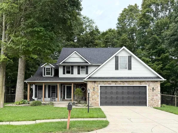 51022 Broken Wood Ct, Granger, IN 46530