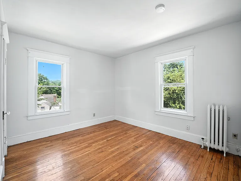 126 Woodside Ter #126 — Photo 7