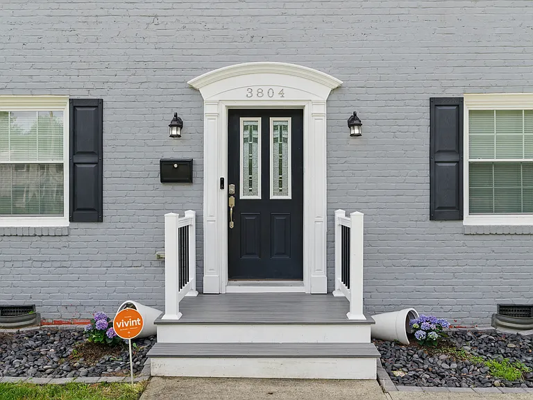 3804 Van Patten Rd — Photo 2