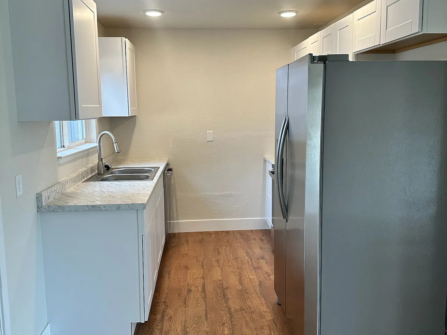 3 bed, 1500 sqft, $2,550 — Photo 2