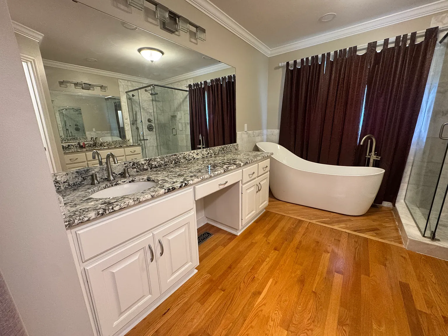 4 bed, 2.5 bath, 3000 sqft, $1,500 — Photo 3