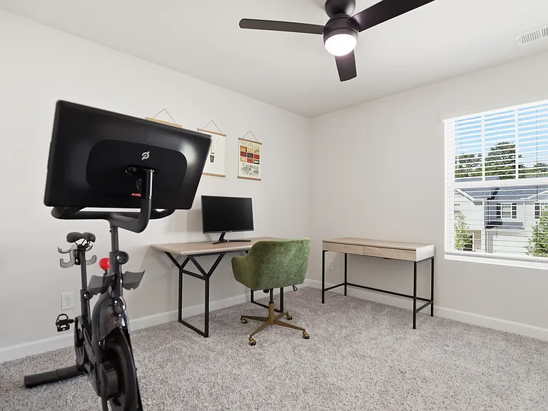 2317 Belterra Dr — Photo 26