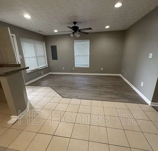 407 Ash St — Photo 6