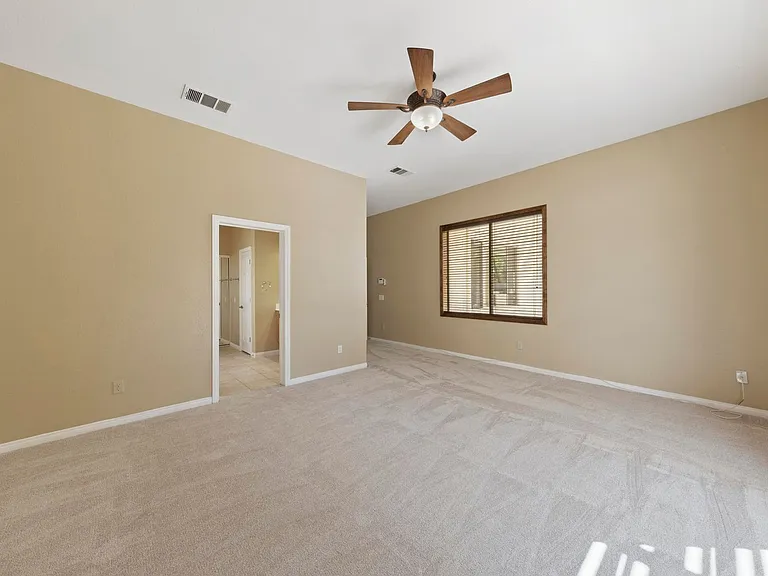 10221 Angel Peak Ct — Photo 35