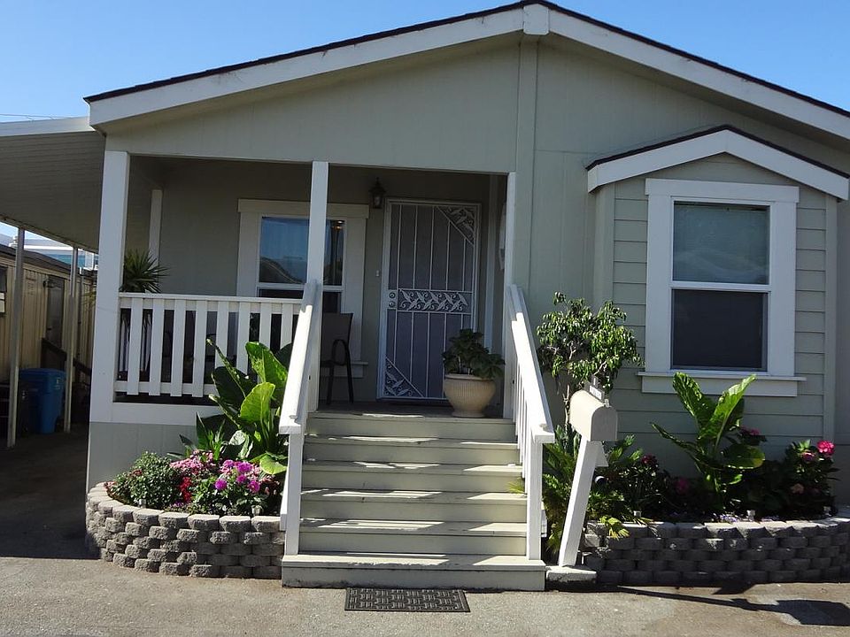 1st image of 2053 E Bayshore Rd #11