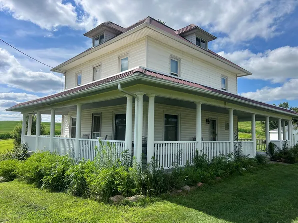 2629 Pecan Ave, Guthrie Center, IA 50115