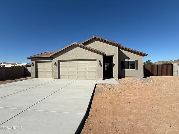 3rd image of 6656 N LOMA Court