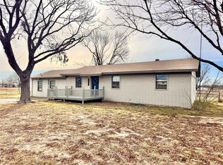 207 County Road 3214, Bridgeport, TX 76426