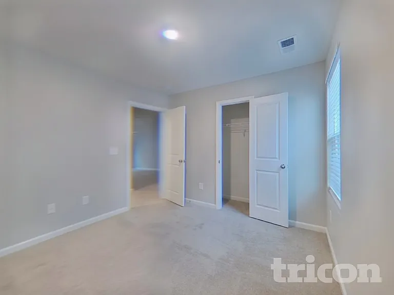 1423 Penrith Ct — Photo 18
