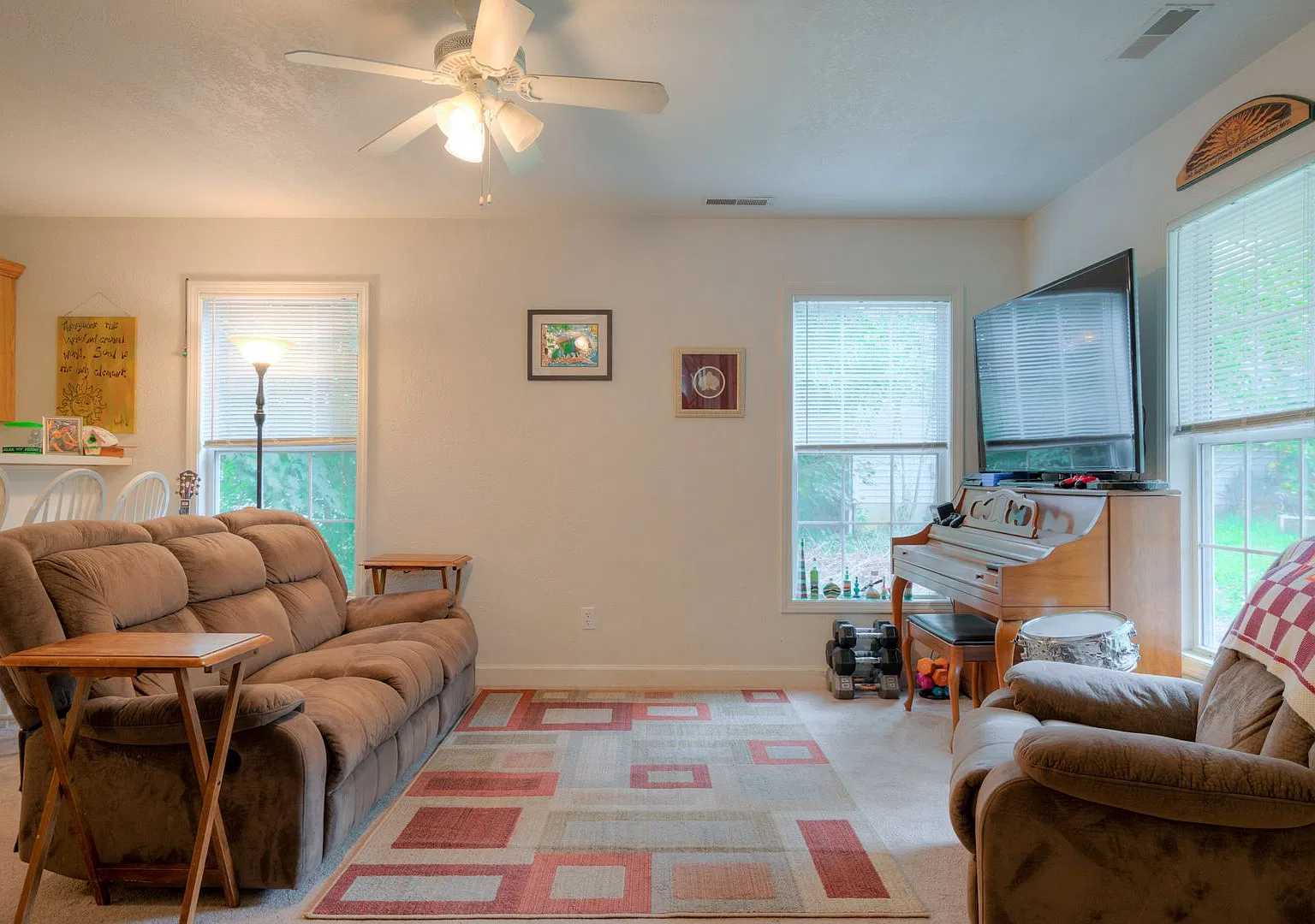 Conveniently Located Home with 2 Car Garage - Rent TBD — Photo 3